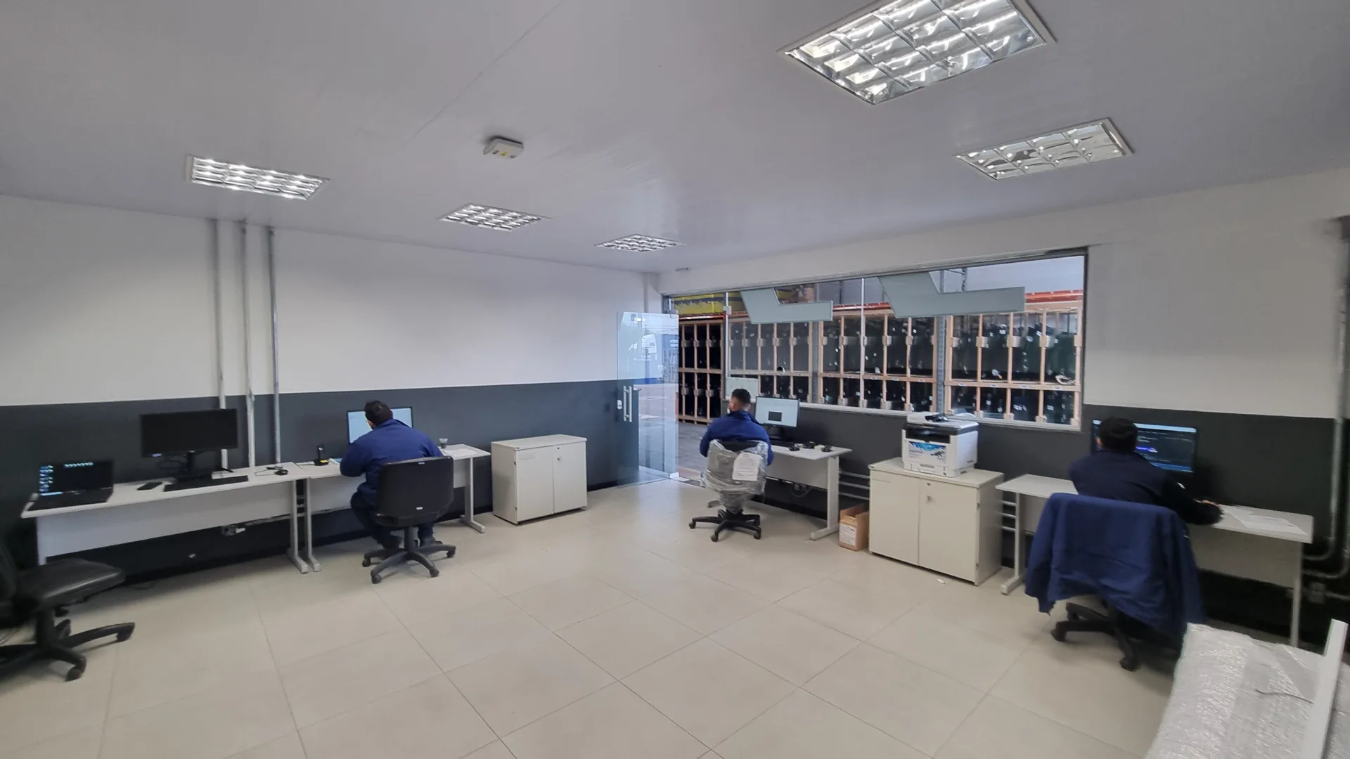 Área Administrativa Autoglass — EGS Engenharia